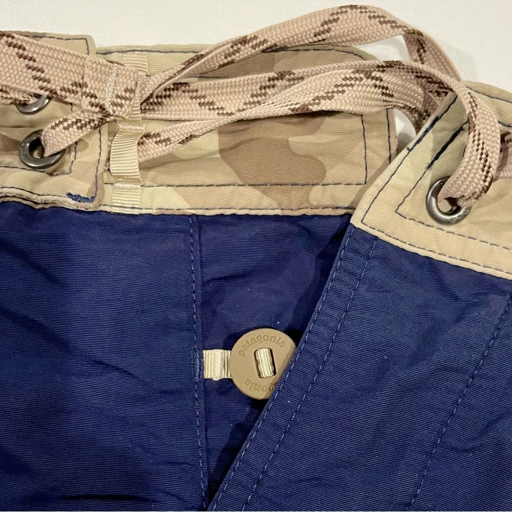 Patagonia Wavefarer Boardshorts Mens 36 19